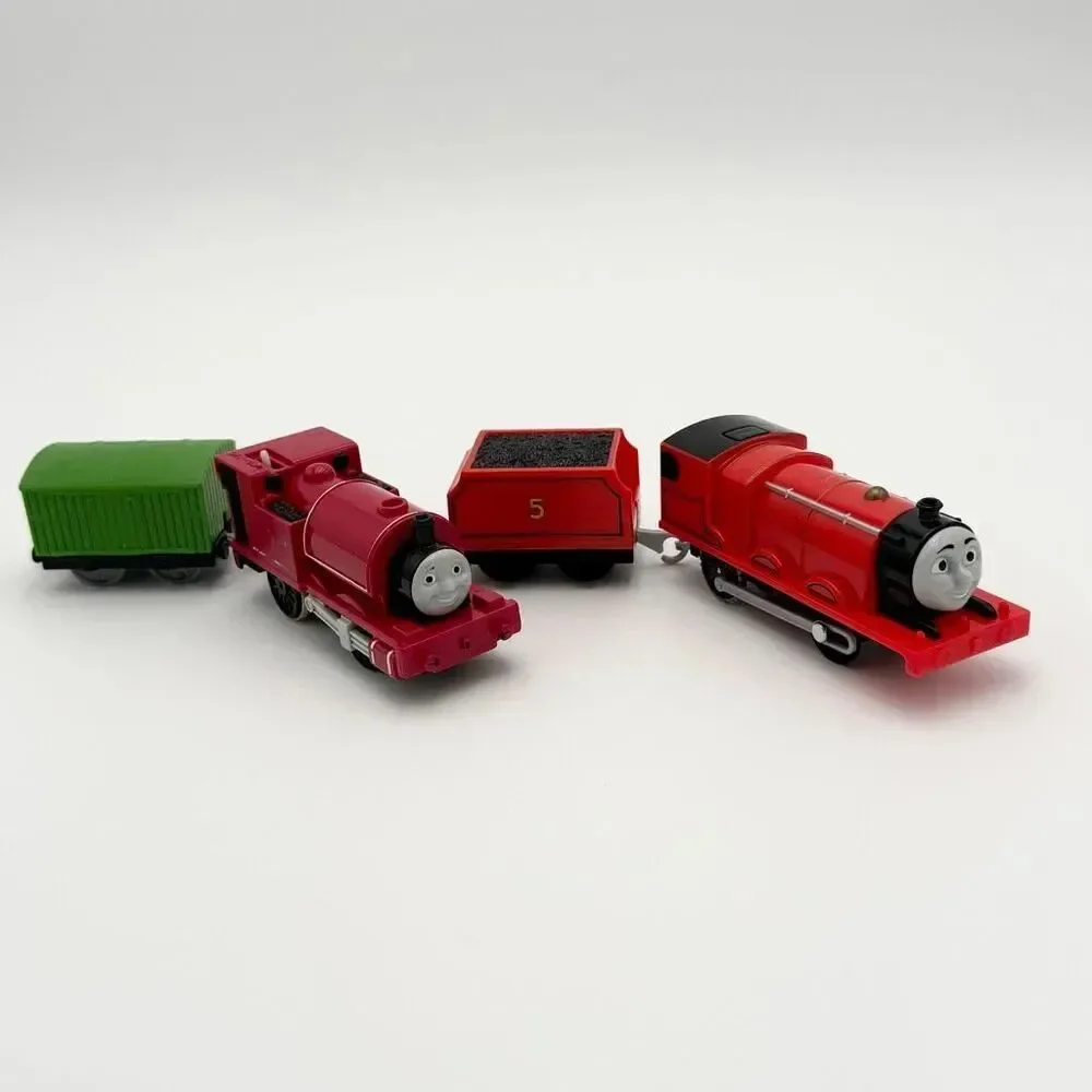 Mattel Thomas And Friends Trackmaster Tomy Guillane 2014 James 2005 Skarloey Wit
